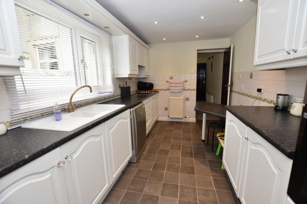 3 Bedroom Terraced For Sale in Radeclyffe Street, Clitheroe, BB7