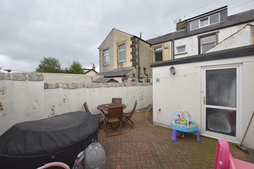 3 Bedroom Terraced For Sale in Radeclyffe Street, Clitheroe, BB7