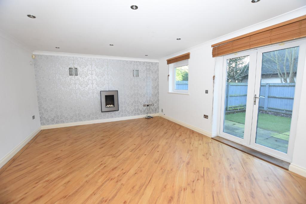 2 Bedroom Apartment For Sale in Dickens Court, Brockhall Village, BB6