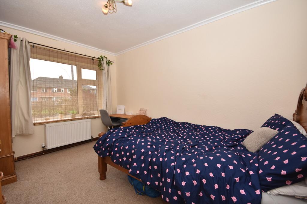 2 Bedroom Apartment For Sale in Waddow Green, Clitheroe, BB7