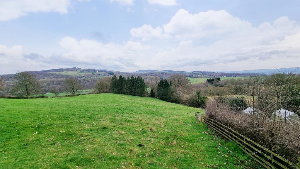 3 Bedroom SemiDetached For Sale in Whalley Banks, Whalley, BB7