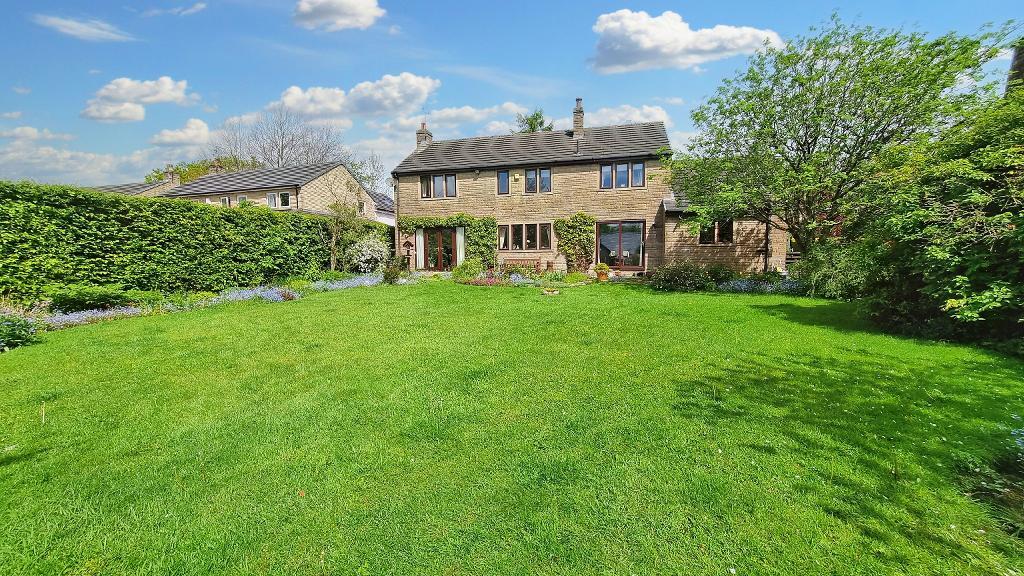 4 Bedroom Detached For Sale in Whiteacre Lane, Barrow, Clitheroe, BB7