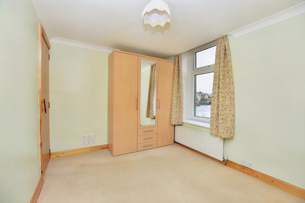 3 Bedroom Cottage For Sale in Union Street, Low Moor, Clitheroe, BB7