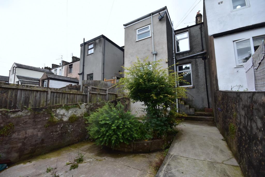 3 Bedroom Terraced To Rent in Woone Lane, Clitheroe, BB7