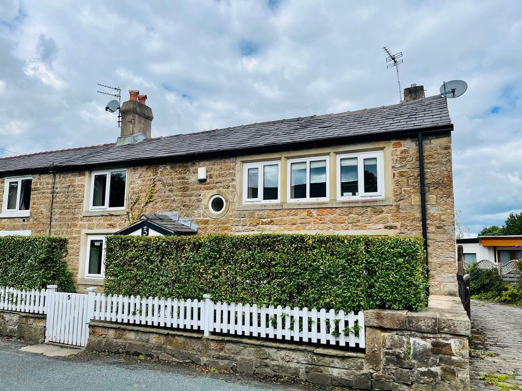 Lane Ends, Osbaldeston Lane, Osbaldeston, BB2 7LT