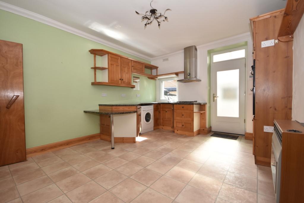 3 Bedroom Cottage For Sale in Union Street, Low Moor, Clitheroe, BB7