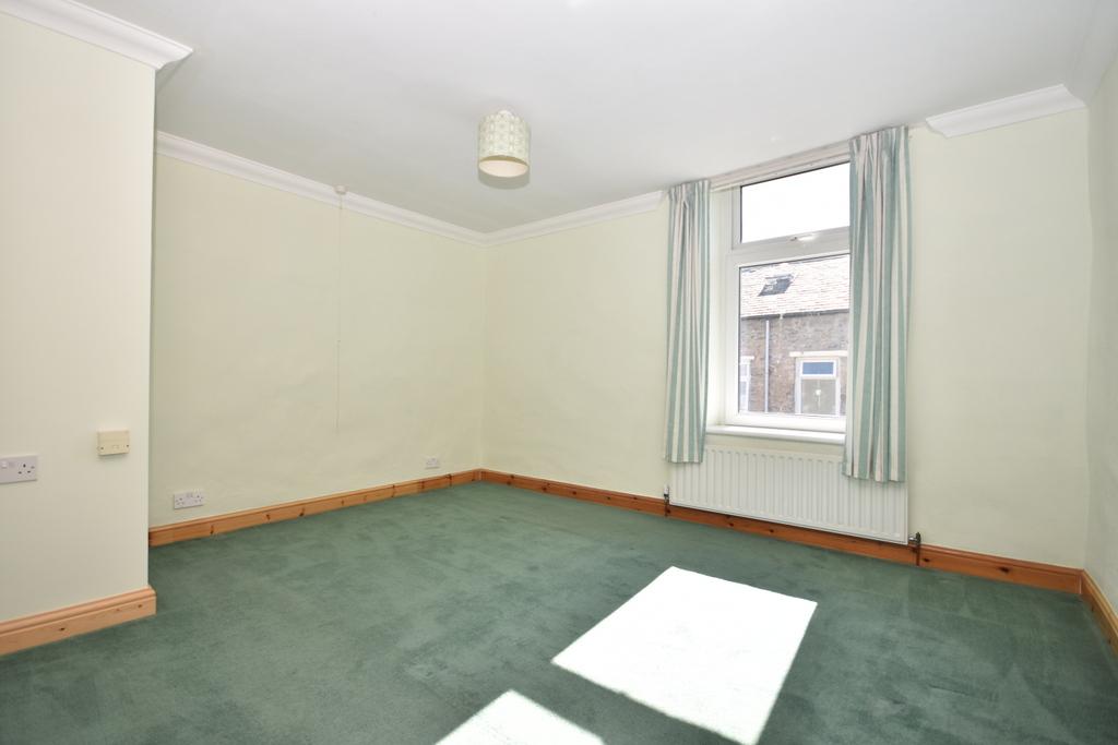 3 Bedroom Cottage For Sale in Union Street, Low Moor, Clitheroe, BB7