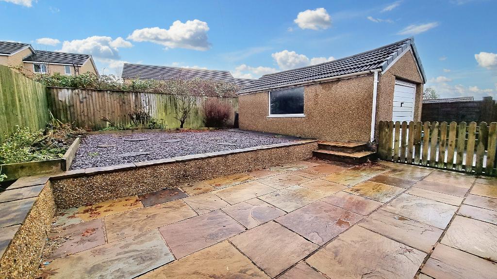 2 Bedroom Bungalow For Sale in Kemple View, Clitheroe, BB7