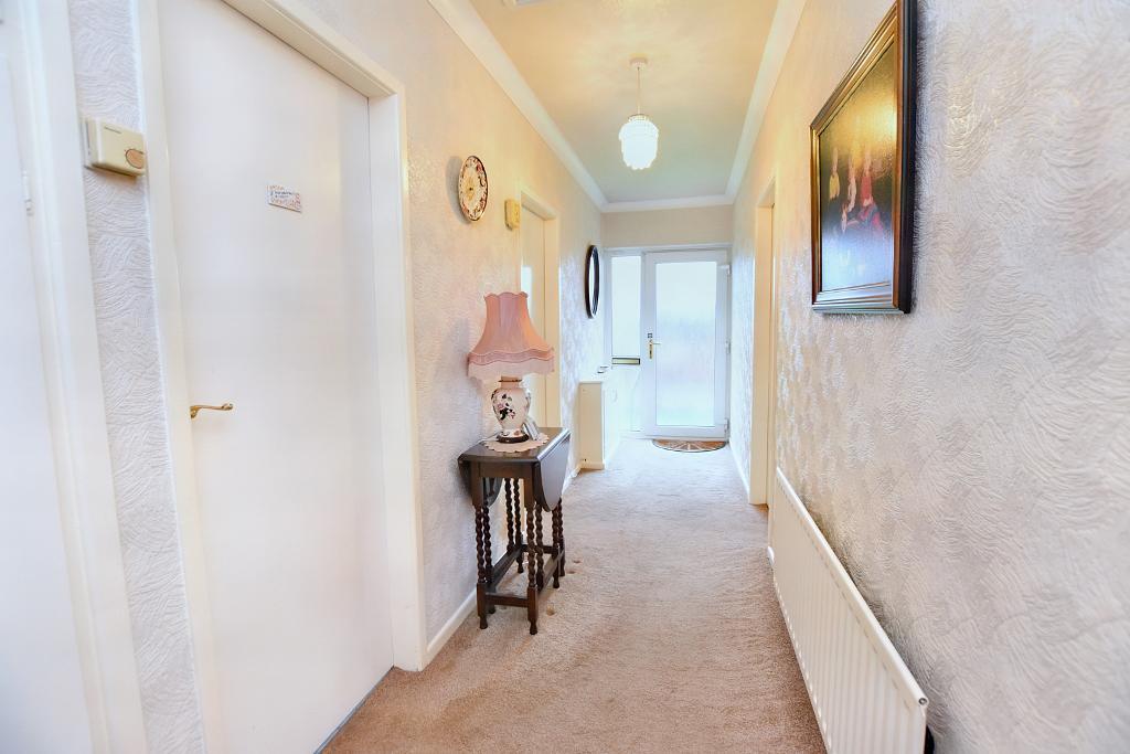 2 Bedroom Bungalow For Sale in Kemple View, Clitheroe, BB7