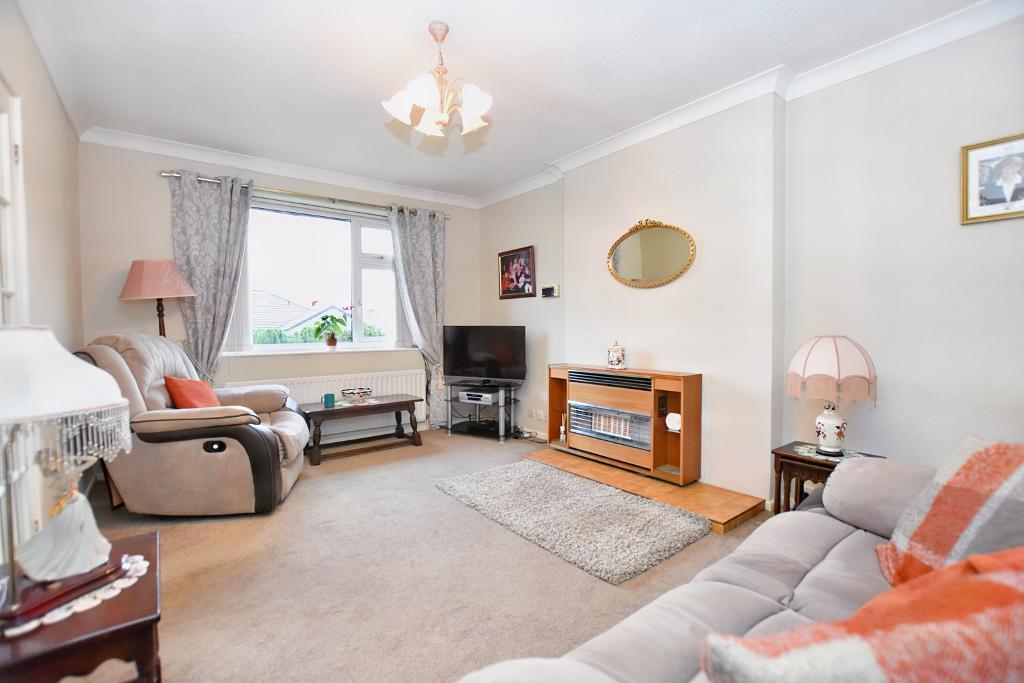 2 Bedroom Bungalow For Sale in Kemple View, Clitheroe, BB7