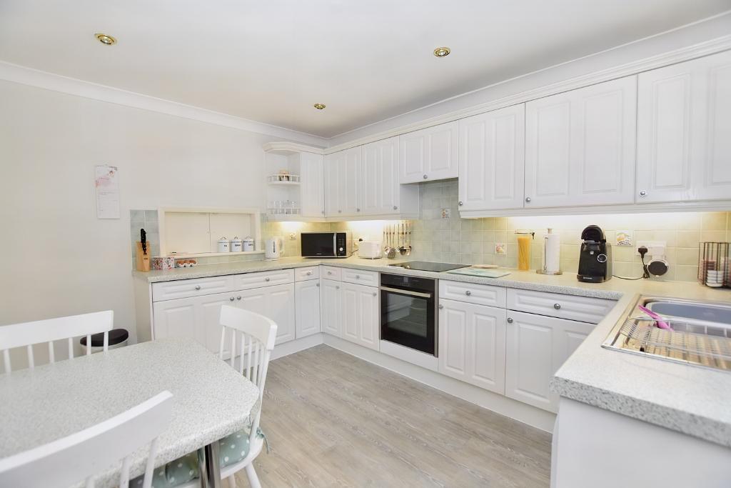 3 Bedroom Detached For Sale in Woodcrest, Wilpshire, Blackburn, BB1