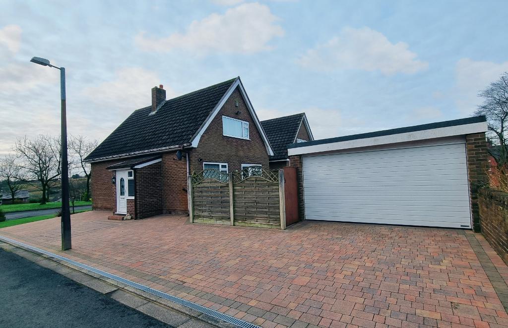 3 Bedroom Detached For Sale in Woodcrest, Wilpshire, Blackburn, BB1