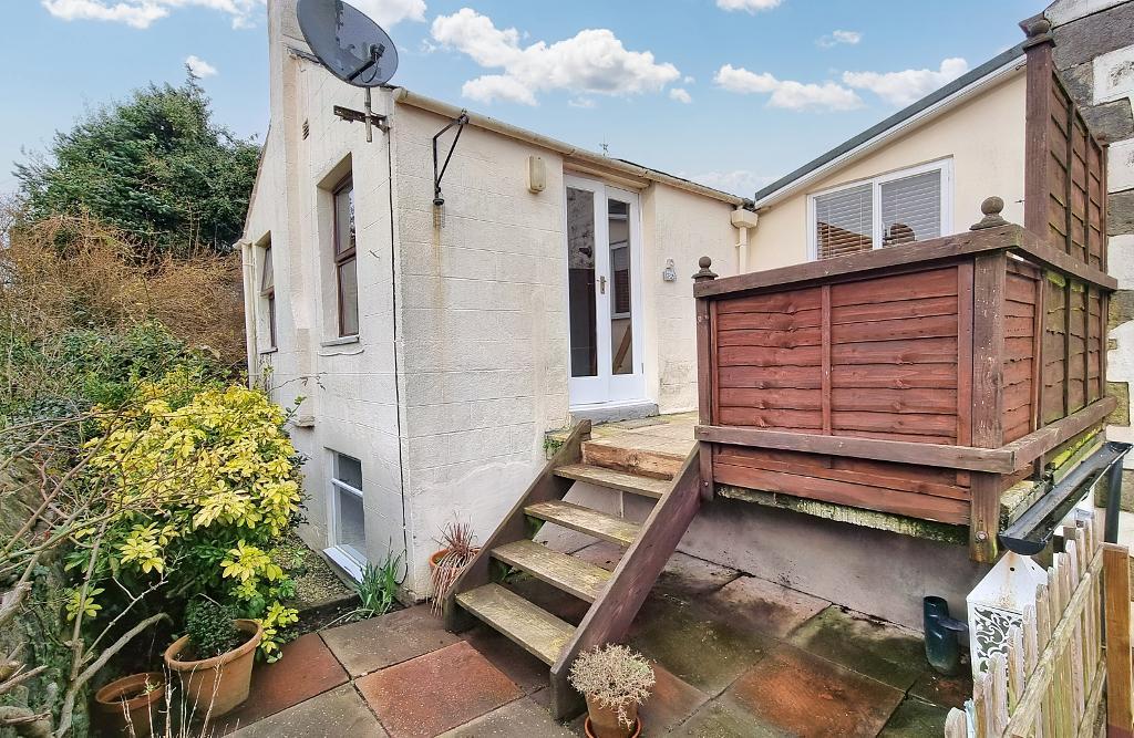 2 Bedroom Cottage For Sale in Beech Mount, Waddington, Clitheroe, BB7