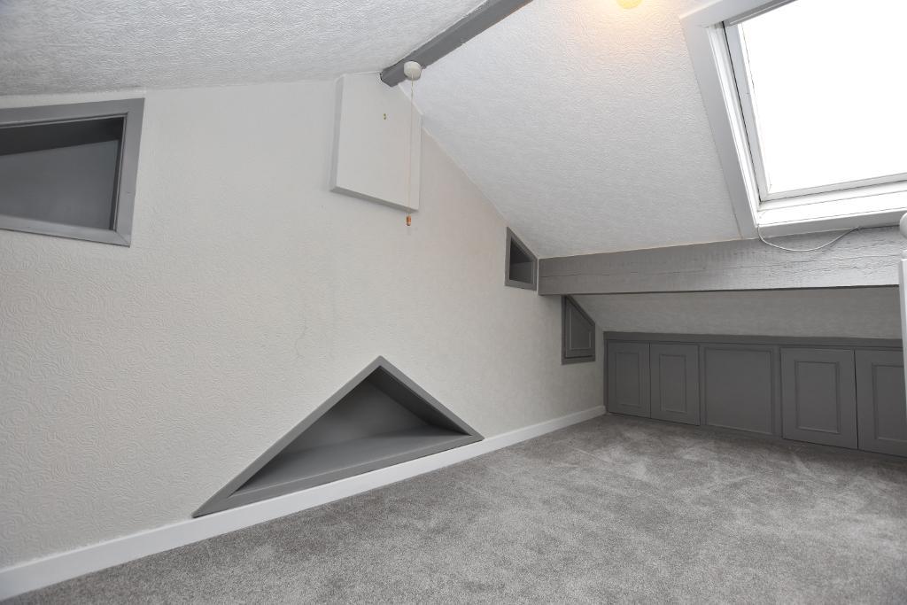 2 Bedroom Terraced To Rent in Well Terrace, Clitheroe, BB7