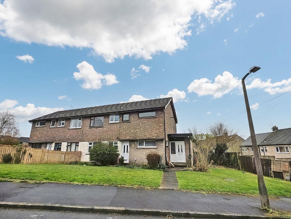 2 Bedroom Apartment For Sale in Highfield Road, Clitheroe, BB7