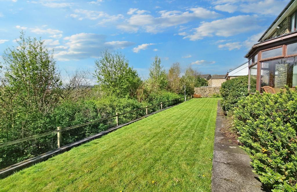 4 Bedroom Detached For Sale in Gisburn Road, Blacko, BB9