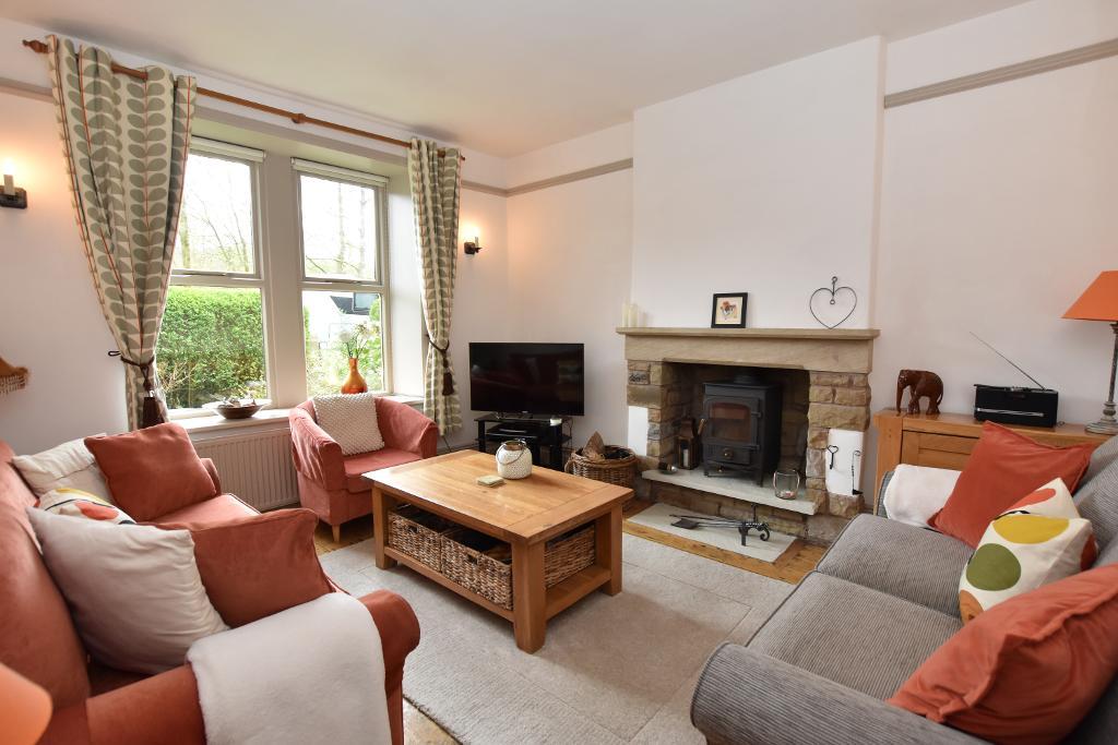 4 Bedroom SemiDetached For Sale in Whalley Road, Sabden, BB7