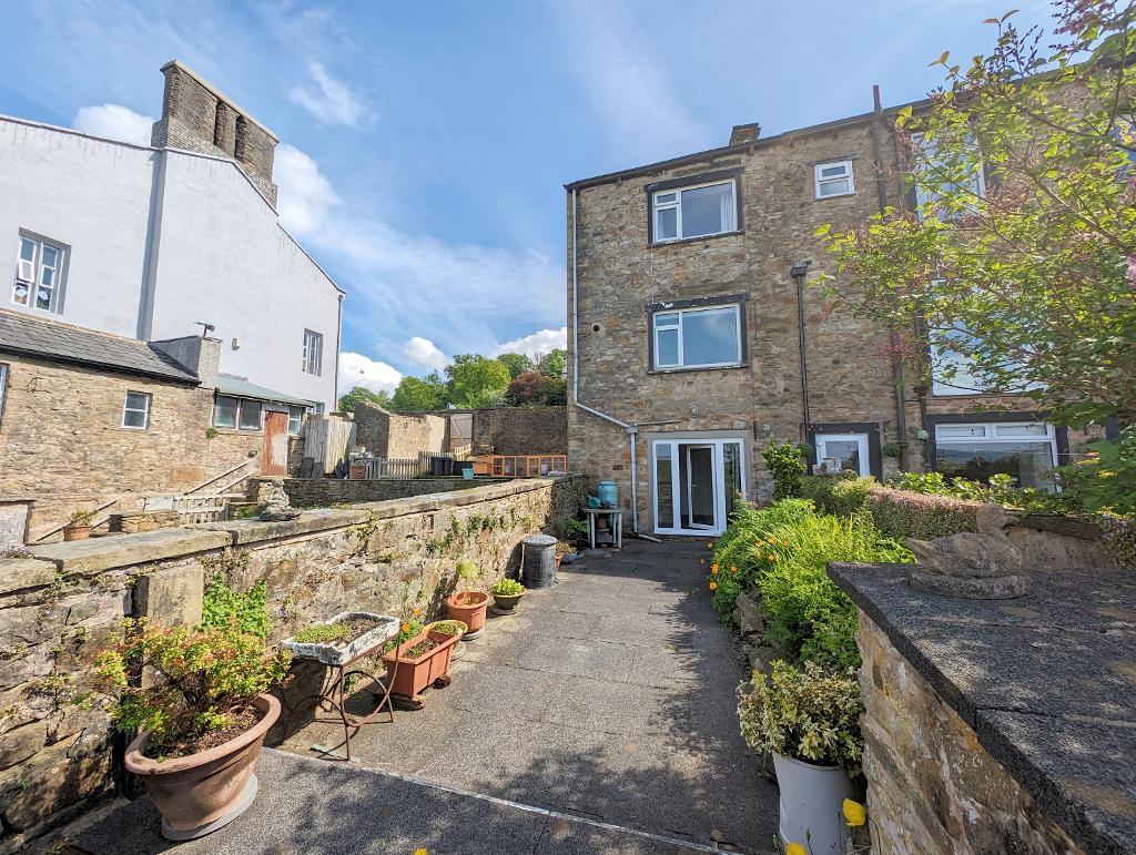 2 Bedroom End Terraced For Sale in Abbey View, Billington, Clitheroe, BB7