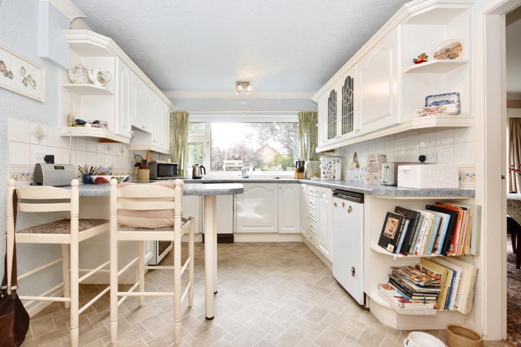 4 Bedroom Detached For Sale in Edisford Road, Clitheroe, BB7