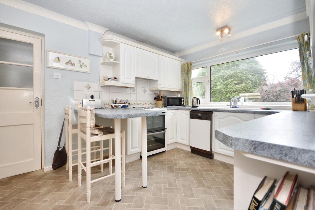 4 Bedroom Detached For Sale in Edisford Road, Clitheroe, BB7