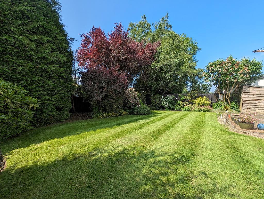 4 Bedroom Detached For Sale in Edisford Road, Clitheroe, BB7