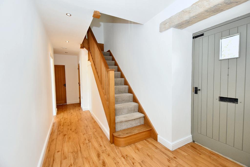 4 Bedroom Barn Conversion For Sale in Clitheroe Road, Mitton, Clitheroe
