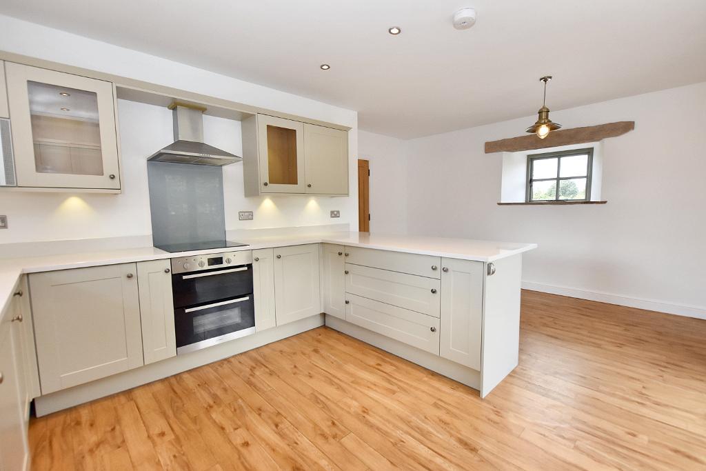 4 Bedroom Barn Conversion For Sale in Clitheroe Road, Mitton, Clitheroe