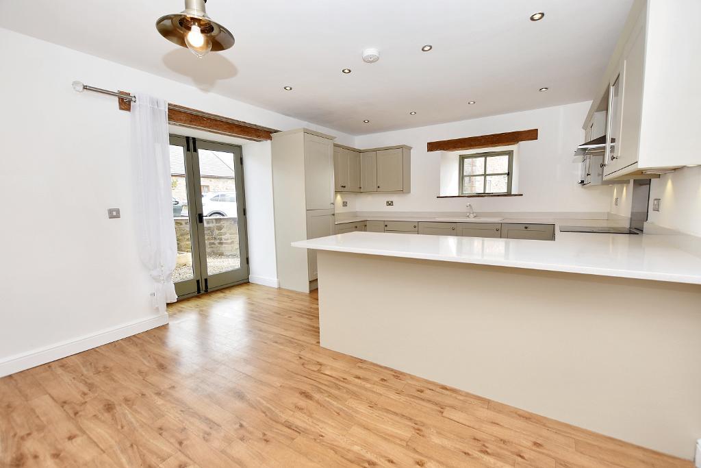 4 Bedroom Barn Conversion For Sale in Clitheroe Road, Mitton, Clitheroe