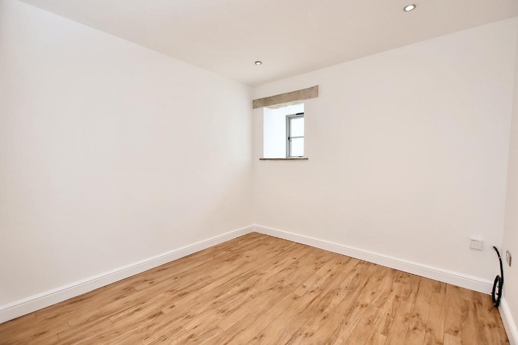 4 Bedroom Barn Conversion For Sale in Clitheroe Road, Mitton, Clitheroe