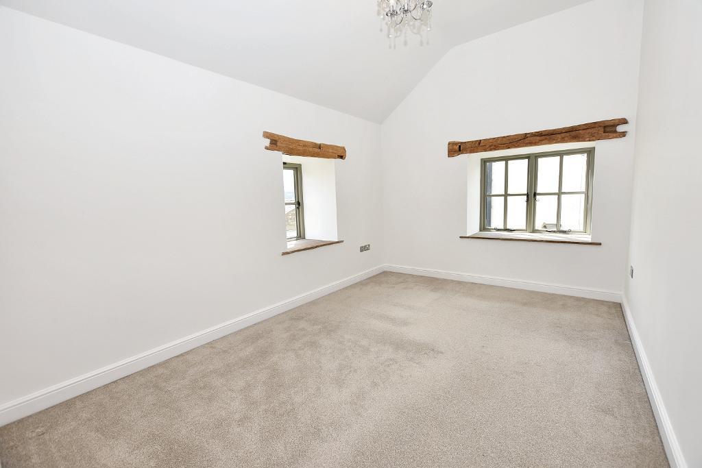 4 Bedroom Barn Conversion For Sale in Clitheroe Road, Mitton, Clitheroe