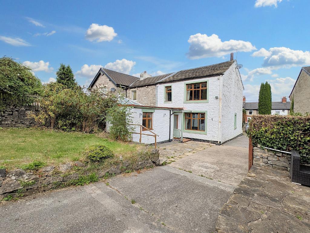 Park Avenue, Chatburn, Clitheroe, BB7 4AH